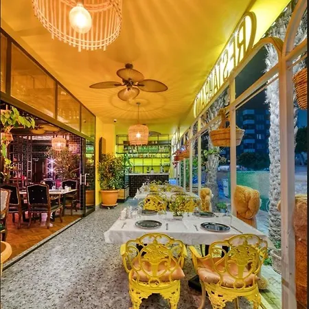فندق Anjeliq Downtown Boutique 3*
