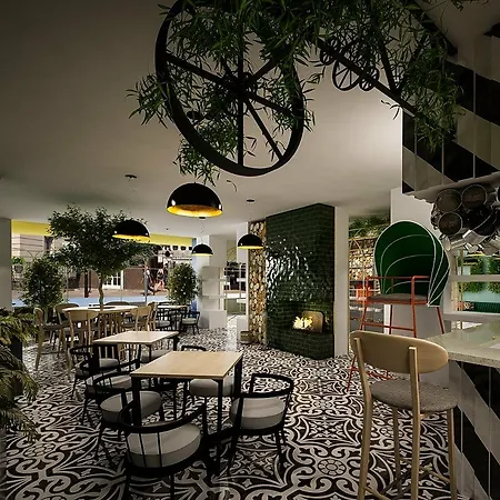 Anjeliq Downtown Boutique ألانيا
